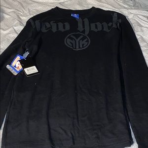 New York Knicks shirt